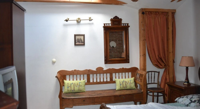 Excellent Location, Забронировать Отель Отели Братиславы 3 звезды, рядом с Михальская башня, 3*