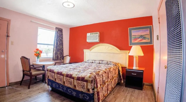 Двухместный номер Standard Sands Motel By OYO El Paso near Airport