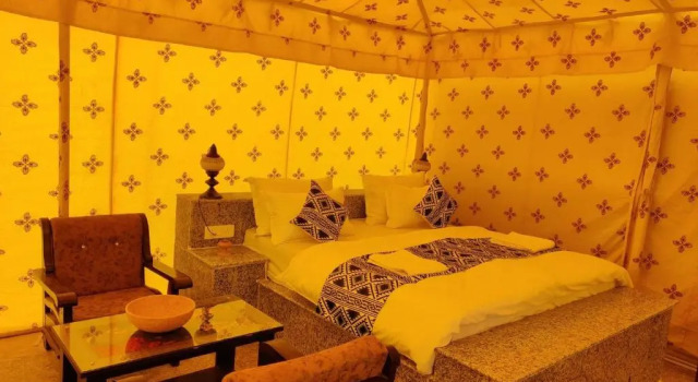 Двухместный номер Deluxe Sunrise Desert Resort  with Swimming Pool