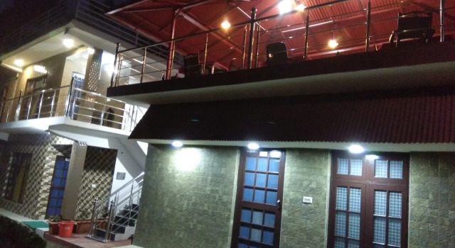 Lake Pleasant Cottage, Buchen Sie Ferienhaus Bhimtal Uttarakhand