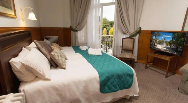 Трёхместный номер Standard Hotel Plaza