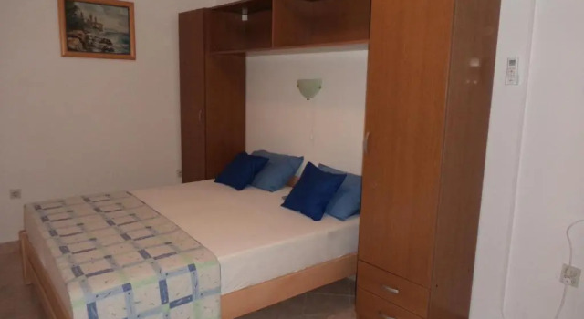 Jandric Apartments, Prenota Appartamento Hotel a Isole Quarnerine con parcheggio, Parcheggio