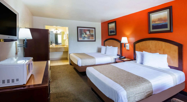 Travelodge by Wyndham Houston Hobby Airport, Rezervați Hotel Houston Houston
