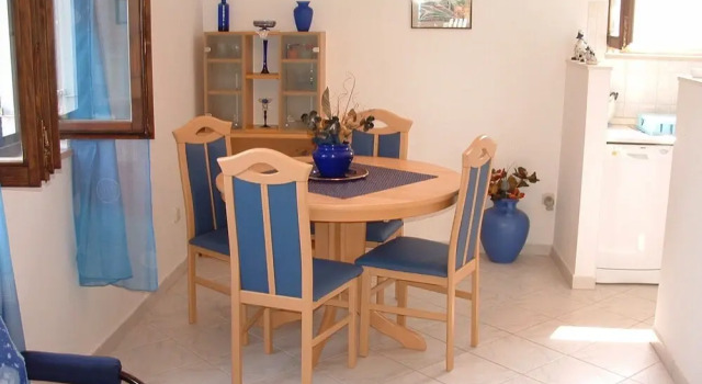Dinka - Cosy & pet Friendly - A2, Забронировать Отель Остров Брач 