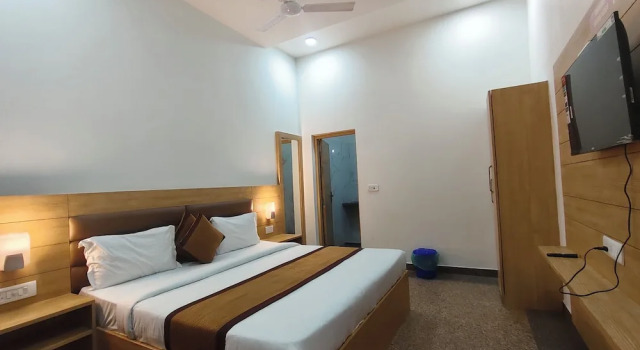Номер Premium Hotel Devi Ram Atithi Bhawan Vrindavan