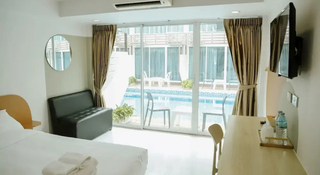 Номер Deluxe Full Stop Pool Villa Don Mueang