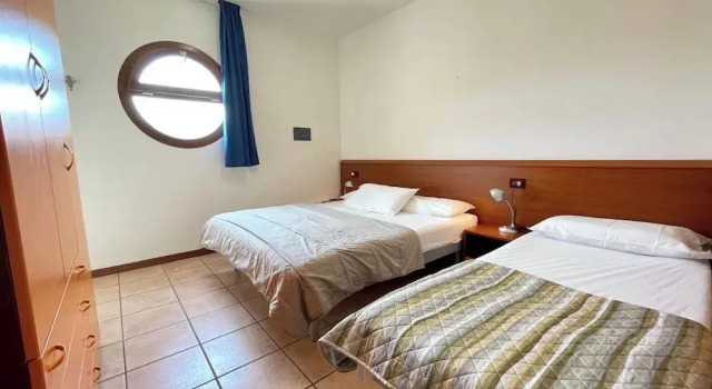 Cozy Apartment With Shared Pool, Забронировать Апартаменты/квартира Каорле Линьяно-Ривьера