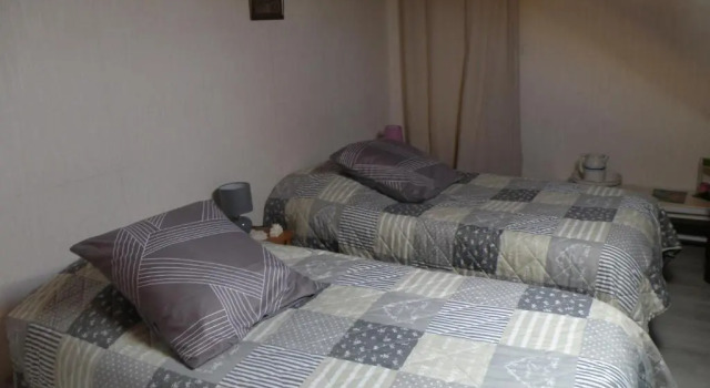 Chambres d'Hotes Le Pavillon du Charme, Rezervovat Hotel Hotely v Meuse s parkováním, Parkování