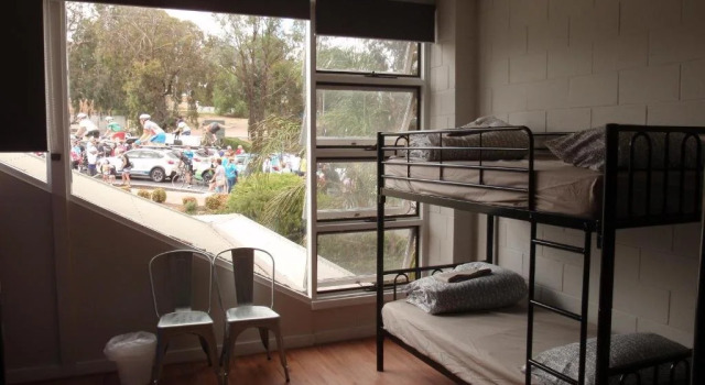 McLaren Vale Backpackers, Забронировать Хостел Макларен-Вейл Adelaide Region, рядом с Goodieson Brewery