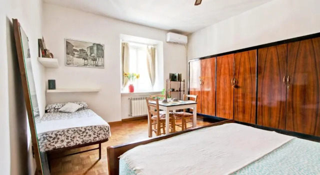Bigfamilyflats - Spanish Steps, Забронировать Отель Отели Рима с парковкой, рядом с Универмаг La Rinascente, Парковка