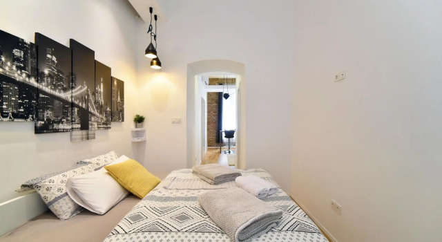 Jadranka, Забронировать Отель Отели Загреба 4 звезды, рядом с Zagreb Stone Gate, 4*