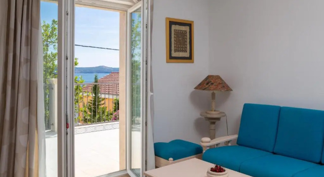 Villa Pomalo, Забронировать Отель Отели Ясенице 4 звезды, 4*