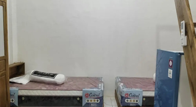 Hotel O Melros Place Homestay, Book Hotel Hotels in Sulawesi with Parking, Parking