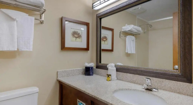 Номер Standard Best Western Plus Loveland Inn
