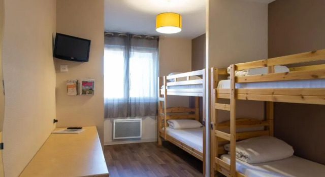 Четырёхместный номер Standard Auberge de jeunesse HI Bordeaux-Blanquefort