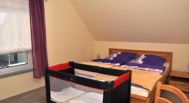 Haus Werder Wohnung 3 mit Kamin, Book Hotel Zinnowitz Usedom