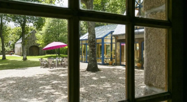 Gite Louannec, 6 pièces, 10 personnes - FR-1-536-63, Book Hotel  