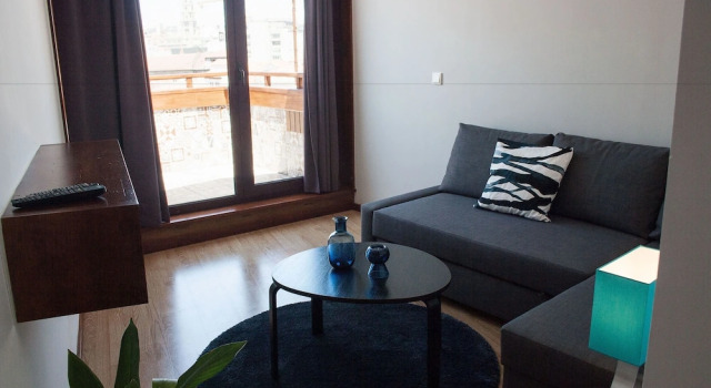 Люкс c 1 комнатой с балконом и с видом на город Nations Porto - Studios & Suites