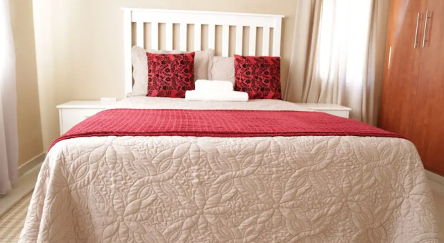 Nxai Pan Self Catering apartments