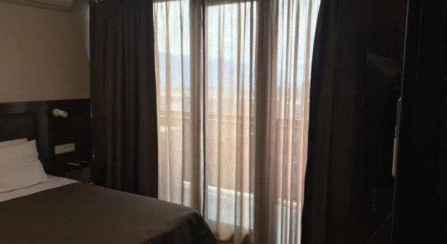Двухместный номер Superior с балконом Batumi Orbi Beach Tower