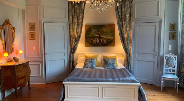 Chateau Ratou, Book Bed and Breakfast Hotels in Haute-Garonne with a Pool, Swimming Pool