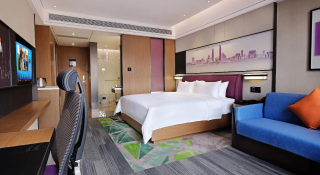 Двухместный номер Deluxe Hampton by Hilton Guangzhou Dongxiaonan