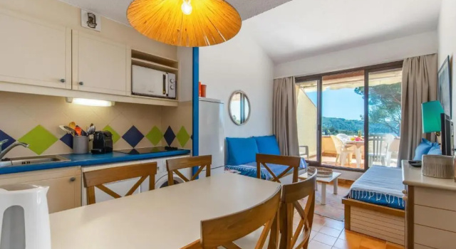 Nice flat at 8 min walk from the beach in La Croix-Valmer - Welkeys