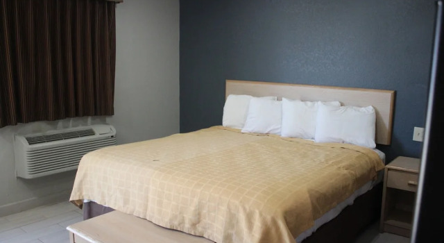 Номер Deluxe Village Inn Cotulla