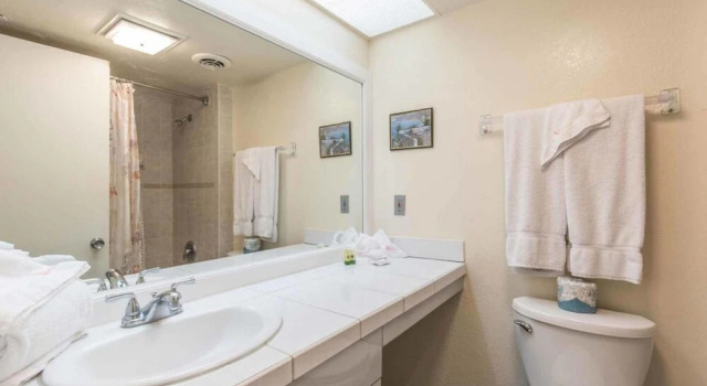 Saida Royale Condominium 9068, Varaa Hotelli Hotellit Padre Island uima-altaalla, Uima-allas