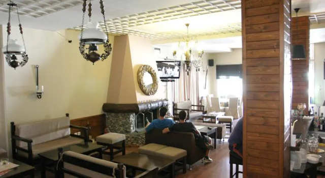 Ducata, Book Hotel Elatochori 