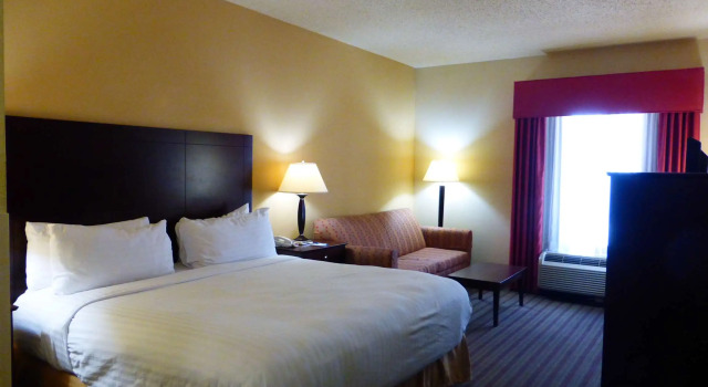 Baymont Inn & Suites - Calhoun, Book Hotel Hoteller i Calhoun med pool, Swimmingpool