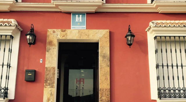 Hostal Alcarayón, Book Hotel Billige hoteller i Huelva