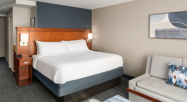 Двухместный люкс Courtyard Jacksonville Orange Park