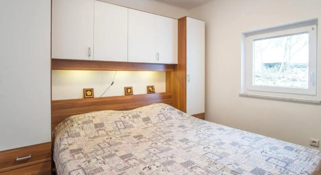 Holiday Home Michael, Varaa Hotelli Hotellit Kvarner Islands uima-altaalla, Uima-allas