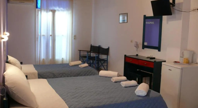 Четырёхместный номер Standard с видом на море Faros Rooms