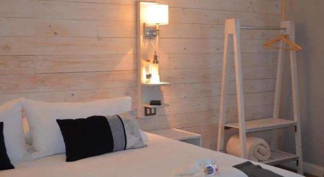 Студия Superior Hostal Boutique Puerta Roja