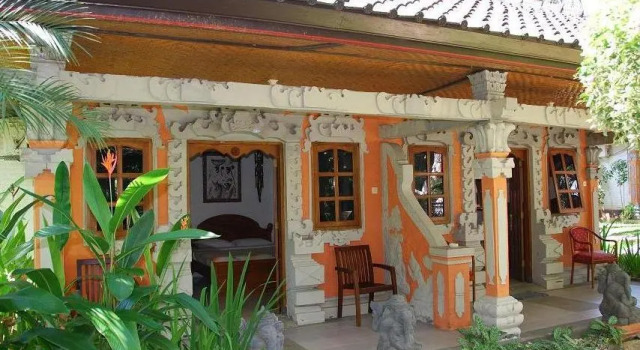 Двухместный номер Deluxe с балконом Dolphin Hotel Bali
