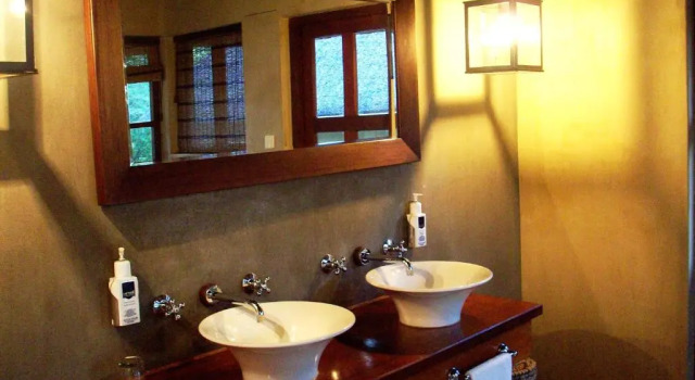 Chalet Divava Okavango Resort & Spa