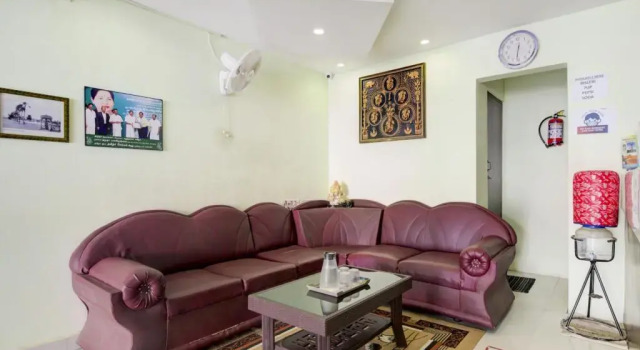 Capital O 72601 Amutha Residency, Забронировать Отель Отели штата Тамилнада 3 звезды, 3*