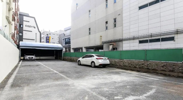 The First Boutique Hotel, Prenota Boutique Hotel a Gyeonggi-do con parcheggio, Parcheggio