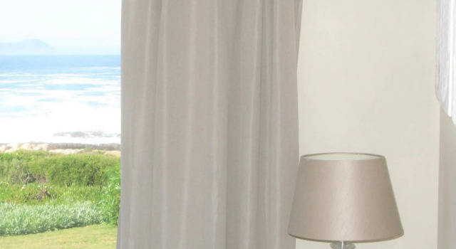 Hermanus Whale View, Забронировать Отель Отели Херманус 3 звезды, рядом с Mediclinic Hermanus, 3*