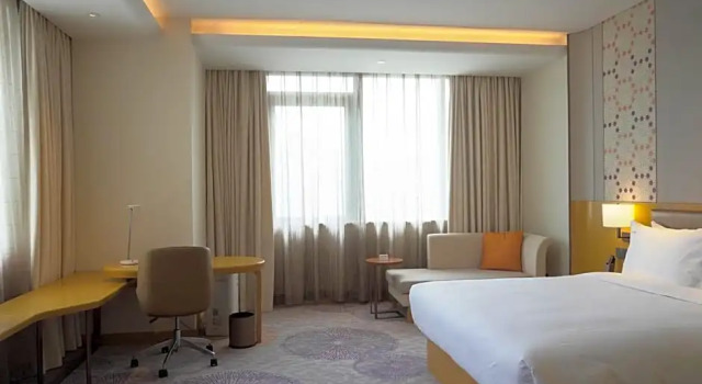 Номер Premier Holiday Inn Tianjin Xiqing by IHG