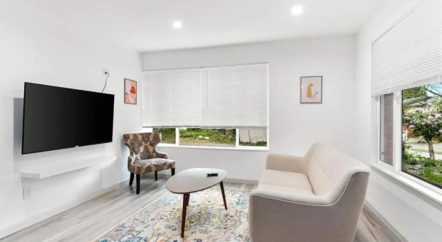 Апартаменты Hillside in Seattle - well appointed