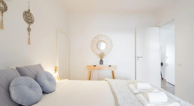 Rato Cozy 3BR w/balcony - by LU Holidays