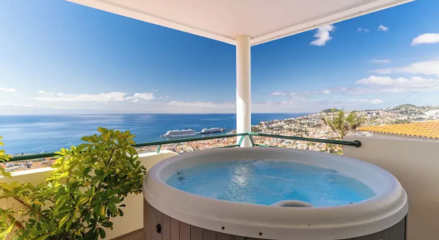 Villa Bom Sucesso, Rezerwuj Willa Funchal Madera