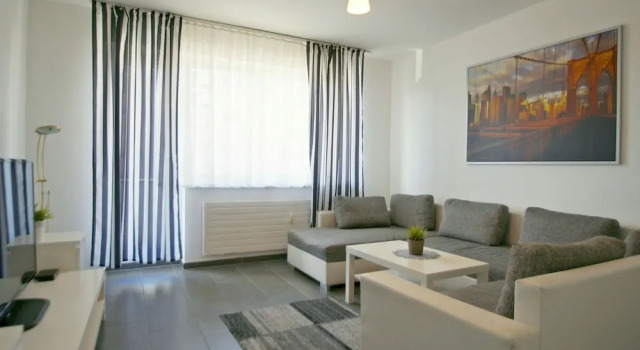 Апартаменты с балконом Ferienwohnung Cologne HG 1