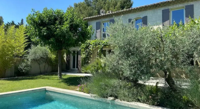 Коттедж Charming Villa With AC in Alpilles
