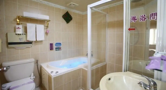 Четырёхместный семейный номер Standard Wen Sha Bao Motel-Xinying