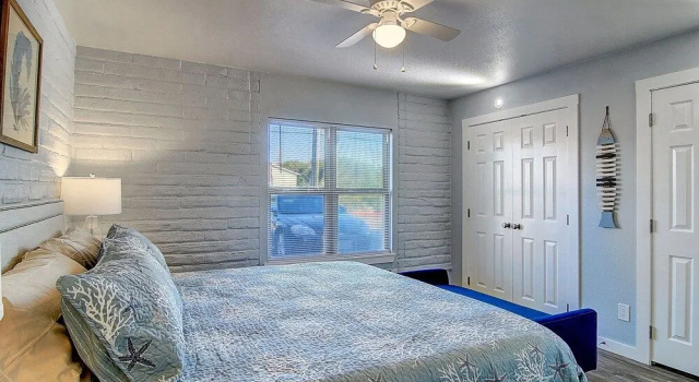 Tropical Haven 2 Bedroom Condo by Redawning