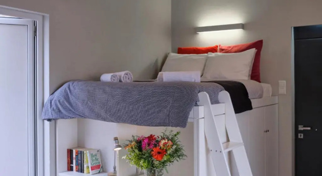 Homz AH03 Penthouse Studio Hilton Area, Забронировать Отель Афины Острова Саронического залива - Аттика, рядом с German Embassy Athens